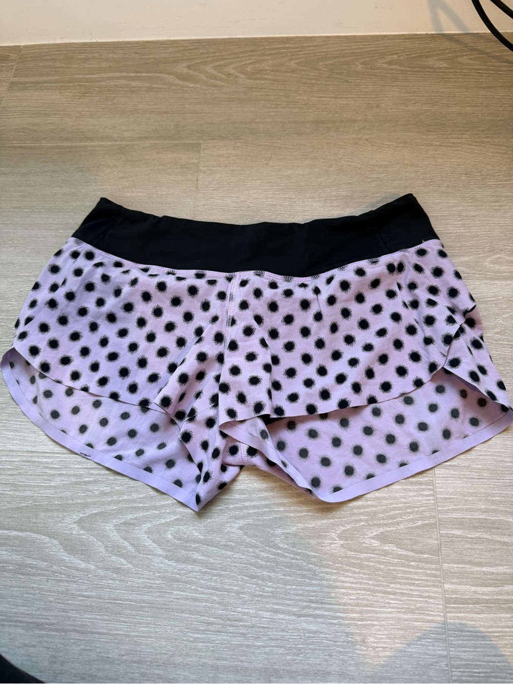 Lululemon vintage speed short - High Noon Dot Lilac